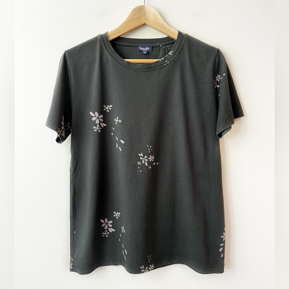 Splendid grey with pink floral print short sleeve T-shirt women’s size Medium - Picture 8 of 8